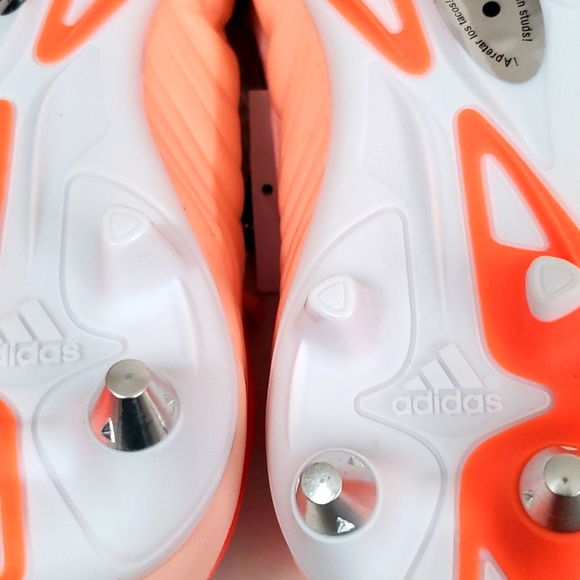 Adidas Soccer Shoes - Picture 6 of 9